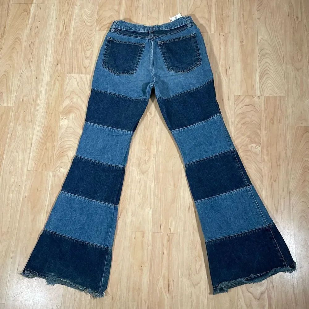 NWT Liquid Sz 9 Subdued Patchwork flare high rise trendy unique awesome jeans - Picture 11 of 12